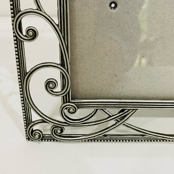 Burnes of Boston Silvertone Pewter Metal double picture frame Art Nouveau style - Picture 2 of 6